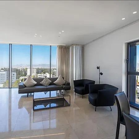 Апартаменти Modern 2 Bedroom Нікосія