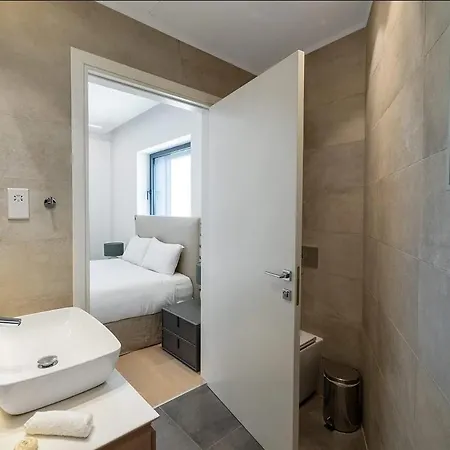 Апартаменти Modern 2 Bedroom Нікосія